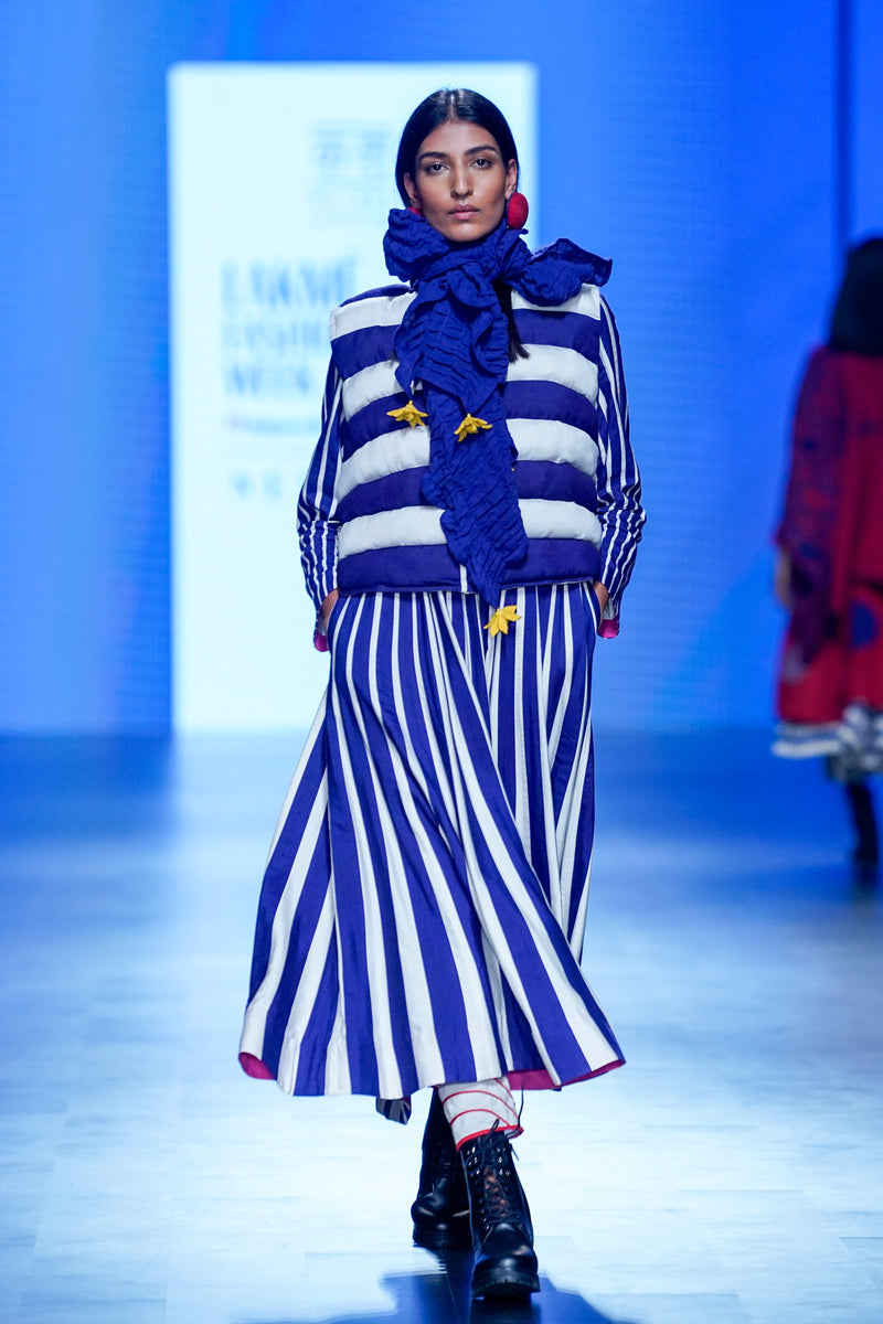 Smitha Dress Ka Sha smitha-dress-ka-sha